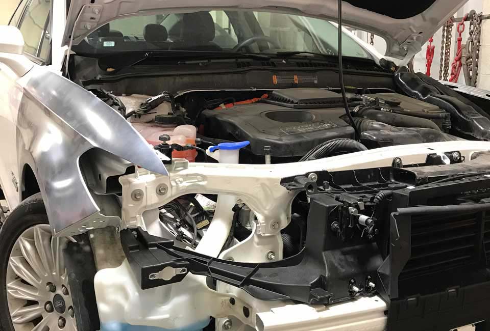 Auto Collision Shop Body Repair